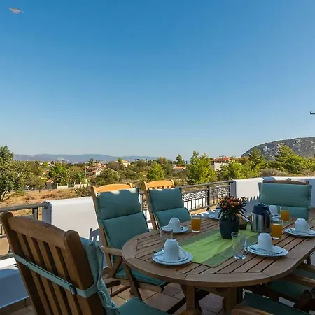 Сasa de vacaciones House Next To The Sea