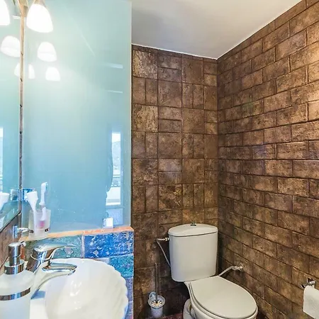 House Next To The Sea Ermioni