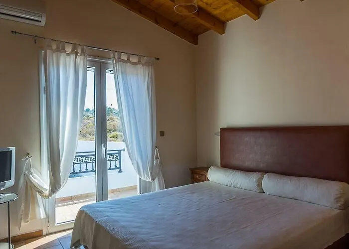 House Next To The Sea Дом отдыха *